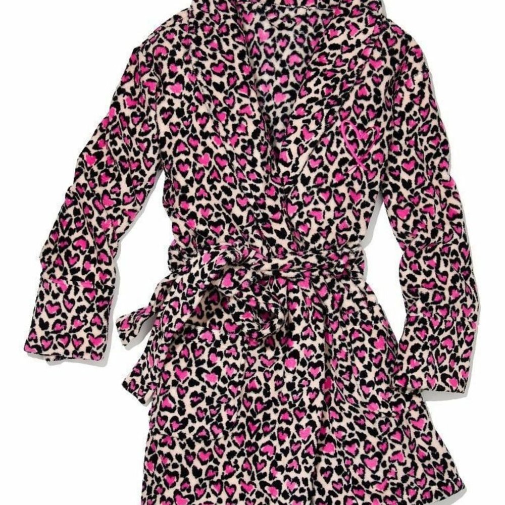 Victoria’s Secret XS/S cozy fleece leopard robe